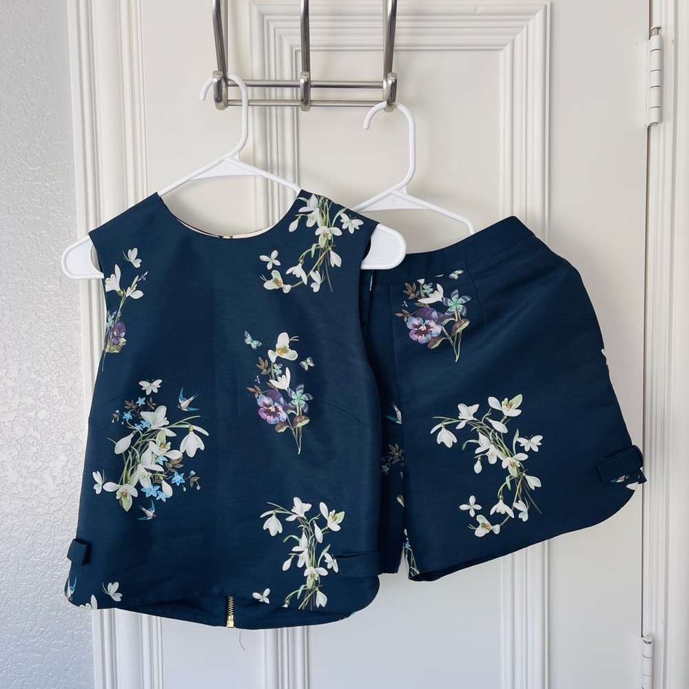 Ted Baker short set. Size 1.
